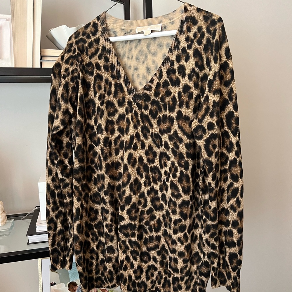 Leopard print sweater